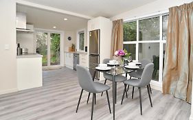 Albemarle Villa - Christchurch Holiday Homes