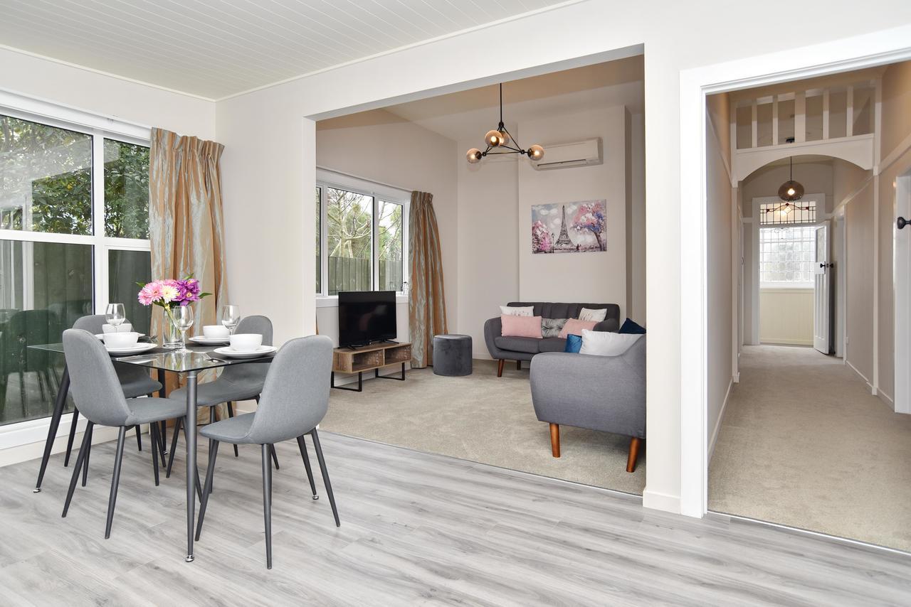 Albemarle Villa - Christchurch Holiday Homes Exterior photo