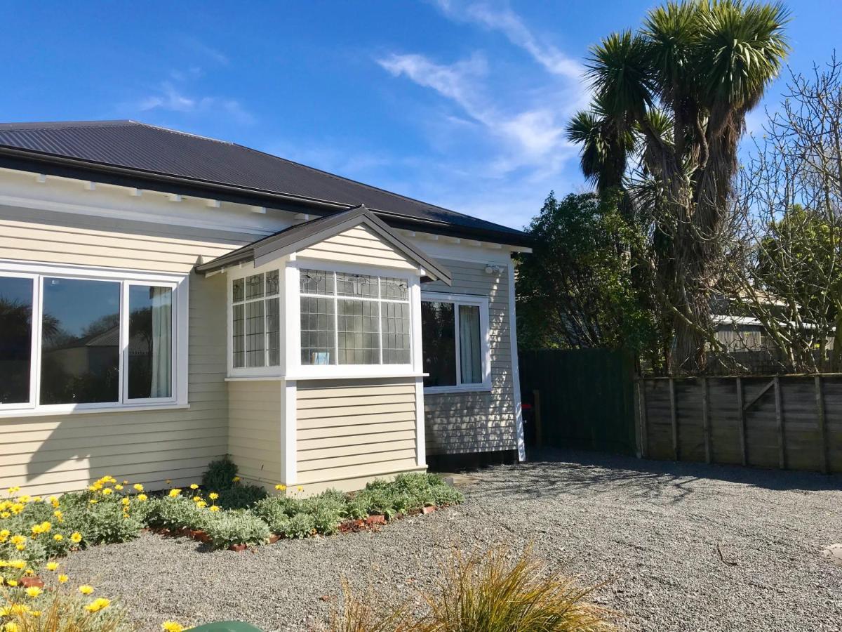 Albemarle Villa - Christchurch Holiday Homes Exterior photo